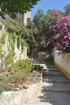 �BIDOS (Concelho de �bidos), 16.09.2013, ein Str��chen hinauf zur Burgmauer