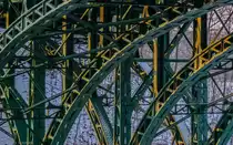 Detailaufnahme der Stahlfachwerk-Konstruktion am Mittelpfeiler der St��enseebr�cke in Berlin, 26.01.2014.