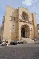 COIMBRA (Concelho de Coimbra), 24.09.2013, vor der S� Velha (Alte Kathedrale)