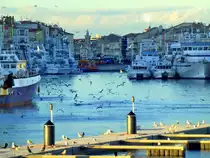 Frankreich, Languedoc, H�rault, S�te, Zoom des Hafens und der Stadt. 04.02.2014