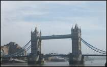 Tower Bridge in London am 24.09.2013