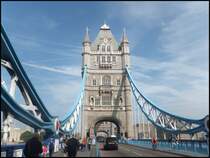 Tower Bridge in London am 24.09.2013