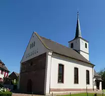 Jebsheim, die Kirche St.Martin, z�hlt zu den �ltesten Kirchen im Elsa�, Aug.2013