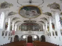 Biessenhofen, Orgelempore und Deckengem�lde der St. Georg Kirche (06.03.2014)