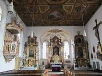 Ebenhofen, Altre und Kanzel von 1755 der St. Peter und Paul Kirche (06.03.2014)