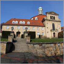Georgsmarienhtte. Im Stadtteil Holzhausen steht das Mitte der 1920er Jahre fertiggestellte Kloster Ohrbeck, das von Franziskanern betrieben wird. 06.03.2014