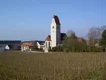 Hagnau a. Bodensee, sp�tgotische St. Johann Baptist Kirche mit romanischen Turm, barockisiert 1729 (09.03.2014)