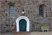 Nordleda. Diese schne Tr gewhrt an der Nordseite Einlass in die St.-Nicolai-Kirche. 10.03.2014