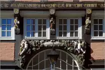 Osnabr�ck. Details der Fassade des Hotels Walhalle in der Bierstra�e. Scan eines Dias aus dem Jahr 2002.