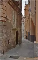 Tropea - Enge Gassen im Touristennest in Kalabrien. Sommer 2013.