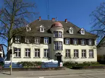 Wasser, Stadtteil von Emmendingen, das Schulgeb�ude, M�rz 2014 