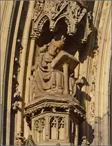 Kunst am K�lner Dom - Heiligenfiguren. Fr�hjahr 2014.