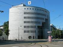 Das Rundgeba�de am Aeschenplatz.