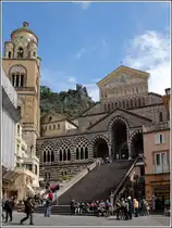 Amalfi. Die wechselvolle Baugeschichte des Duomo Sant' Andrea geht bis auf das 6. Jahrhundert zur�ck. 28.03.2014