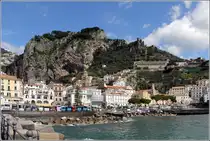 Amalfi von den Hafenmolen. 28.03.2014