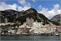 Amalfi von den Hafenmolen. 28.03.2014