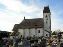 Grnbach, St. Nikolaus Kirche, erbaut ab 1511, Turm mit gotischem Keildach (18.04.2014)