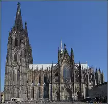 K�lner Dom am Tag. Fr�hjahr 2014. Bearbeitungsvariante nach dem Vorschlag von Heinz Stoll. Herzlichen Dank in die Schweiz. 