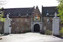 Schlo� Gracht - Eingang Nord in Erftstadt-Liblar - 02.04.2014