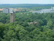 Halle/Saale: die Burg Giebichenstein - am 30.05.2014, Blick vom Aussichtsturm im Bergzoo Halle/S. 