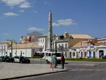 Faro, Obelisk am Praca de Republica (25.05.2014)