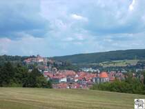 Blick auf die Kronacher Altstadt und die Festung Rosenberg. Die Aufnahme entstand am 10. Juni 2007.