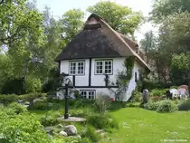 Reetdach gedecktes Haus in Sieseby an der Schlei (Kreis Rendsburg-Eckernf�rde, Schleswig-Holstein, Mai 2010)