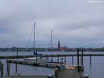 Blick von Fhrdorf ber die Schlei auf Schleswig (Mai 2010)
