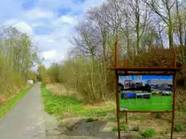 Belgien, Provinz Luxemburg, Radweg von Bastogne nach Gouvy auf der ehemaligen Bahnstrecke 163. 07.04.2014