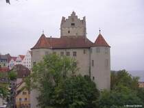 Die Burg Meersburg oberhalb der Unterstadt von Meersburg am Bodensee (Baden-Wrttemberg, August 2010)