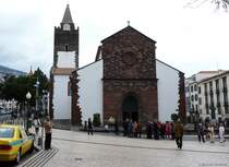 Westfront der Kathedrale S im Stadtzentrum von Funchal (Madeira - Mrz 2014)