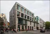 .  Einzelhandels- und Dienstleistungszentrum Stubengasse in M�nster -

Gro�er zweiteiliger Neubaukomplex f�r Einzelhandel, Dienstleistungen und einem Hotel in der Altstadt von M�nster. Architekten sind Ernst Kasper und Matthias Fritze, Fertigstellung war 2009.

22.04.2014 (Matthias)