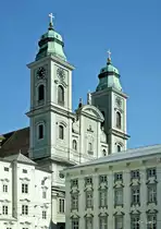 Der Alte Dom, auch: Ignatiuskirche, ein r�misch-katholisches Kirchengeb�ude. Bis zur �bernahme der Funktion des Doms durch den Mari�-Empf�ngnis-Dom 1909 war er die Bischofskirche der Di�zese Linz. Der Alte Dom wird heute wieder, wie nach seiner Errichtung, vom Jesuitenorden betreut. (30.3.2014)