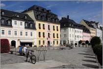 Schneeberg. Huserzeile am Markt. 12.08.2014