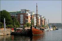 Norra Hammarbyhamnen: Neue Wohnbebauung am Wasser am S�drand von S�dermalm. 24.8.2007 (Matthias)