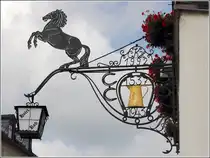 Zw�nitz. Wirtshausschild des Hotel Ro� am Markt. 
14.08.2014