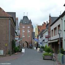 Inneres Klever Tor an der Klever Strae in Xanten (Kreis Wesel, NRW, Juli 2013)