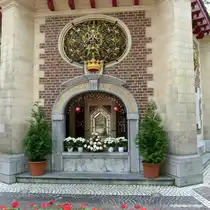 Au�enansicht der sechseckigen Gnadenkapelle in Kevelaer (Kreis Kleve, NRW, Juli 2013)