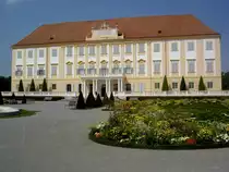 Engelhartstetten, Schloss Hof, erbaut von 1725 bis 1736 durch Prinz Eugen von Savoyen (27.07.2014)