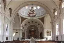 Haren (Ems). Blick in den Innenraum der 1908 bis 1911 gebauten St.-Martinus-Kirche, die im Volksmund Emslanddom genannt wird. 
17.09.2014