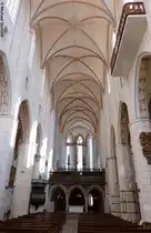 Innenraum der Katharinenkirche in L�beck (Mai 2011), die seit Herbst 2011 wegen Sanierungs- und Renovierungsarbeiten geschlossen ist (Quelle: Wikipedia.de)