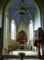 Bischofsgr�n, Chor mit Hochaltar in der evangelischen Pfarrkirche, Aug.2014
