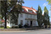 Bad Essen. Im Ortsteil Wittlage steht das Kreishaus des bis 1972 existierenden Landkreises Wittlage, der seither zum Landkreis Osnabrck gehrt. Heute ist hier ein Wohnheim fr Menschen mit Behinderungen untergebracht.
18.09.2014