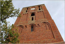 Marienhafe. Der Strtebeker-Turm der St.-Marien-Kirche. 18.10.2014