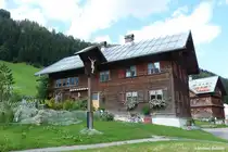 Alte H�user in Baad (Kleinwalsertal/�sterreich/August 2011) 