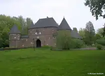 Vorburg der Burg Vondern im Stadtteil Osterfeld (Oberhausen / NRW - Mai 2010)