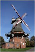 Die Feldmhle Martfeld in der Samtgemeinde Bruchhausen-Vilsen wurde 1840 als viergeschossiger Galeriehollnder erbaut. Bereits 1583 war hier der Standort einer Mhle. 01.11.2014