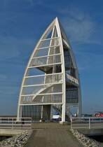 . Juist - Das Seezeichen auf Juist. 10.10.2014 (Hans)

Das Seezeichen auf der ostfriesischen Insel Juist ist eines der Wahrzeichen der Insel. Das 17 Meter hohe Seezeichen befindet sich an der Hafeneinfahrt von Juist und hat die Form einer im Strom treibenden Boje. ber eine Treppe gelangt man zu einer Aussichtsplattform und hat einen herrlichen Blick auf das Wattenmeer. 