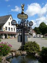 Schnwald im Schwarzwald, Wirtshausschild  Kurhaus Viktoria , Aug.2014