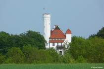 Schloss Ranzow (Hotel u. Golfplatz) in der Schlossallee von Lohme im Nordosten von Rgen auf der Halbinsel Jasmund (Mai 2011)
